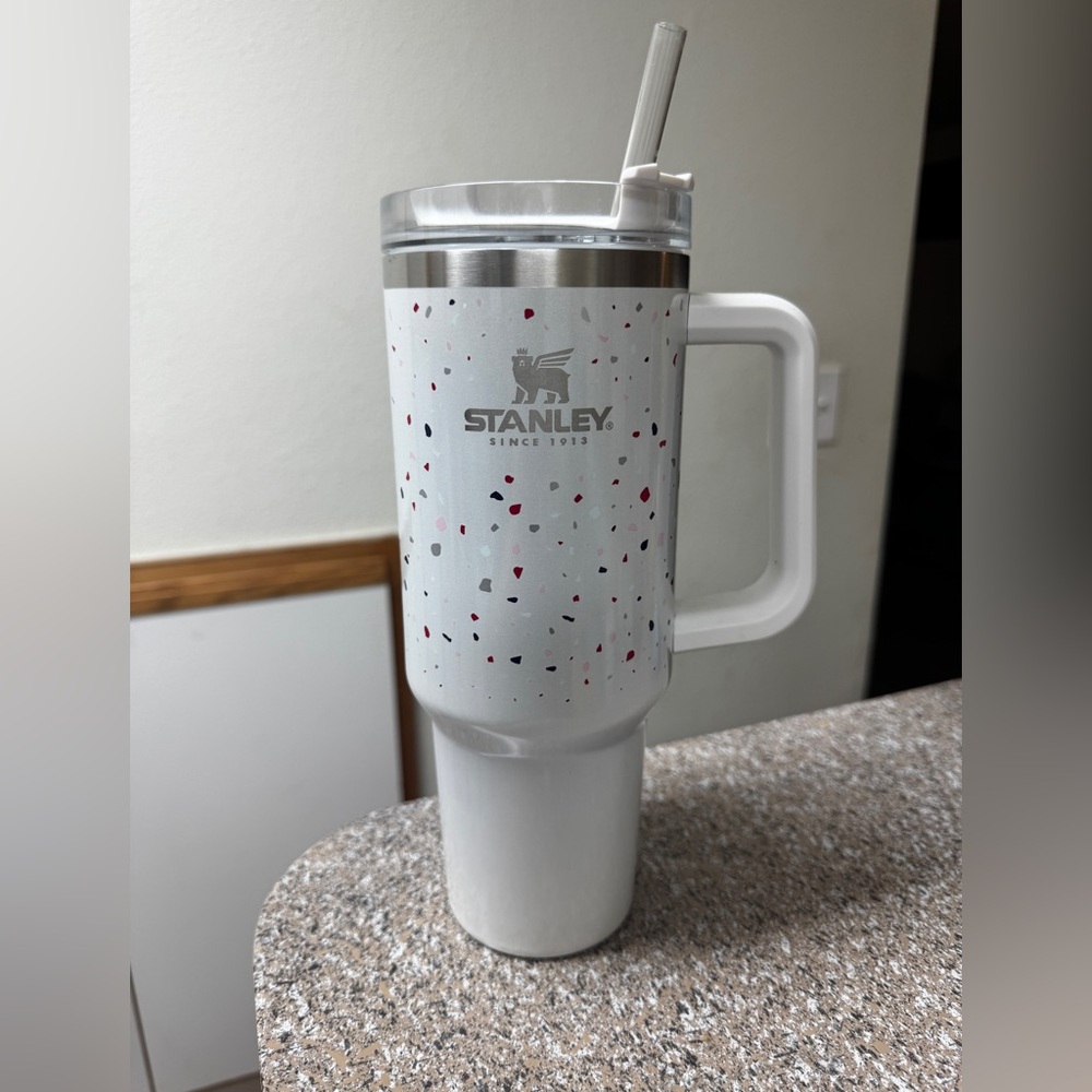 Stanley White Speckled Tumbler with Handle
